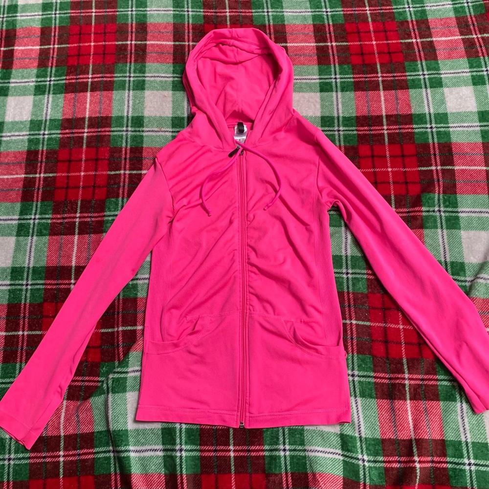 Tight fit pink jacket